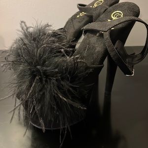 Feather black pleasers